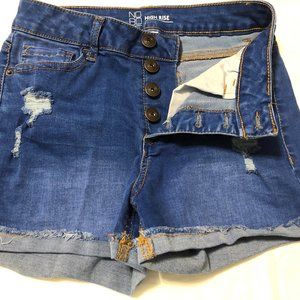 Shorts-No Boundaries #4042